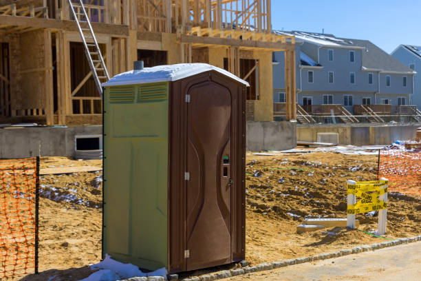 Best Portable bathroom rental  in Leslie, MI